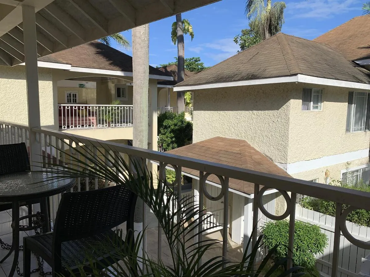 Family Comfort In Jamaica - Enjoy 7 Miles Of White Sand Beach! Villa Negril 0*,  Jamajka